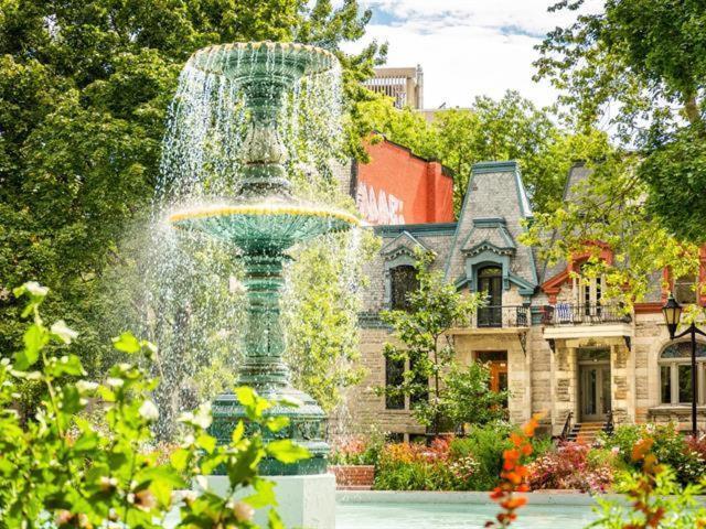 2 Bedroom Condo In The Heart Of The City Montreal Ngoại thất bức ảnh